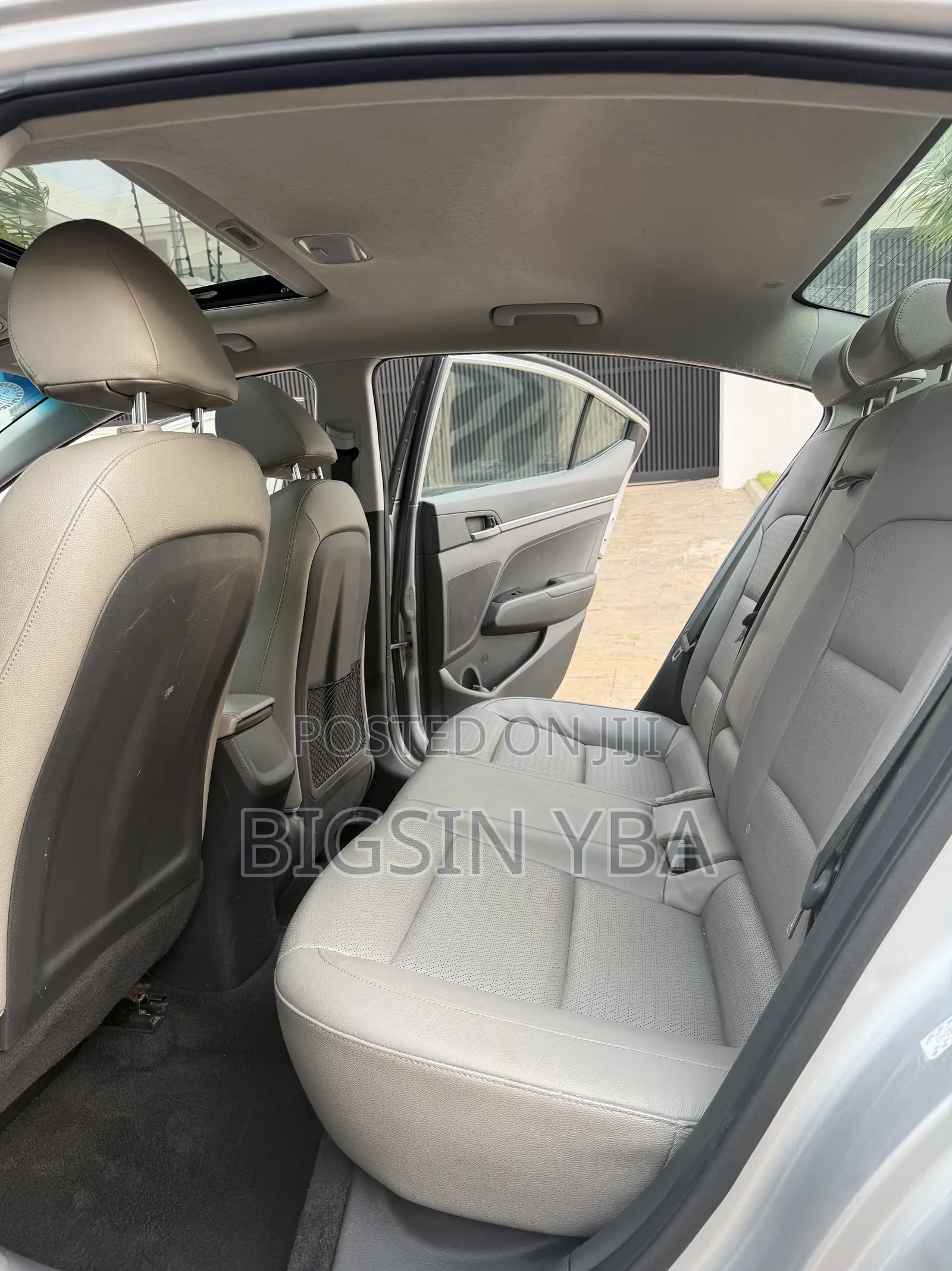 Hyundai Elantra Limited 2019 Gray