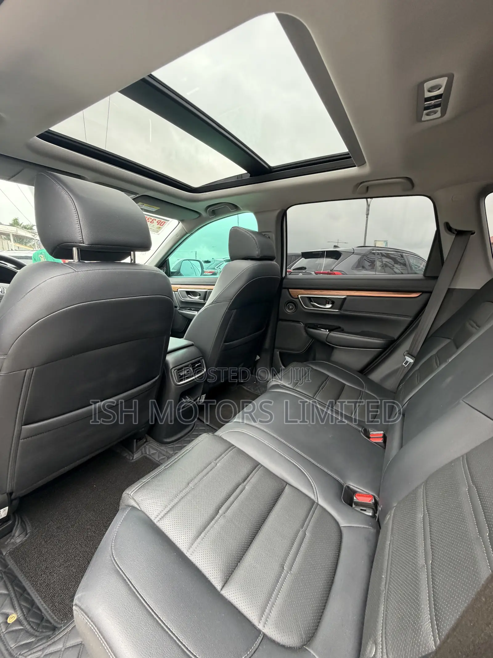 Honda CR-V Special Edition 2022 White