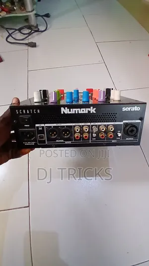 Numark Scratch