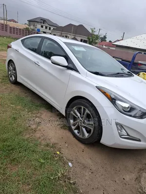 Hyundai Elantra Limited 4dr Sedan (1.8L 4cyl 6A) 2015 White