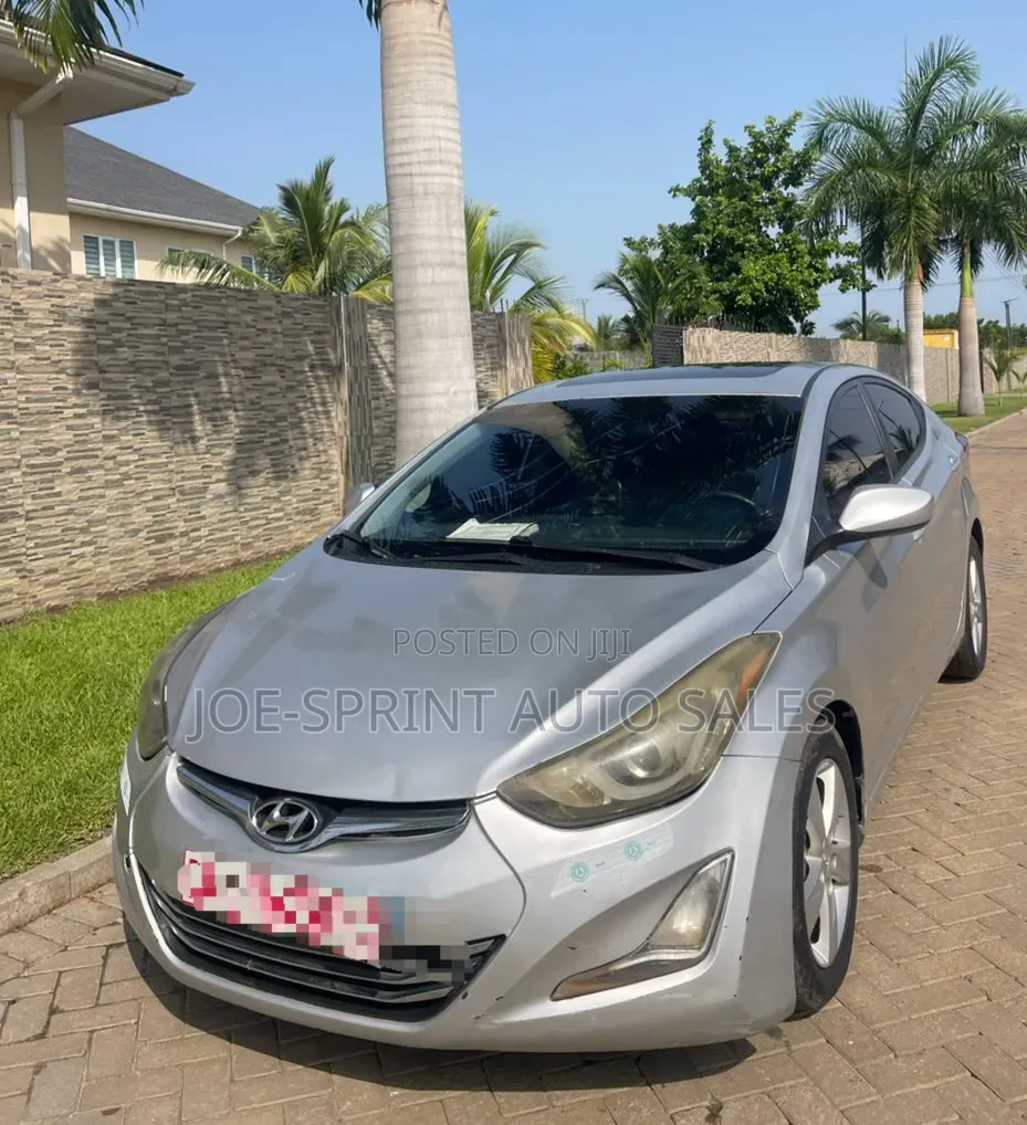 Hyundai Elantra 2013 Silver