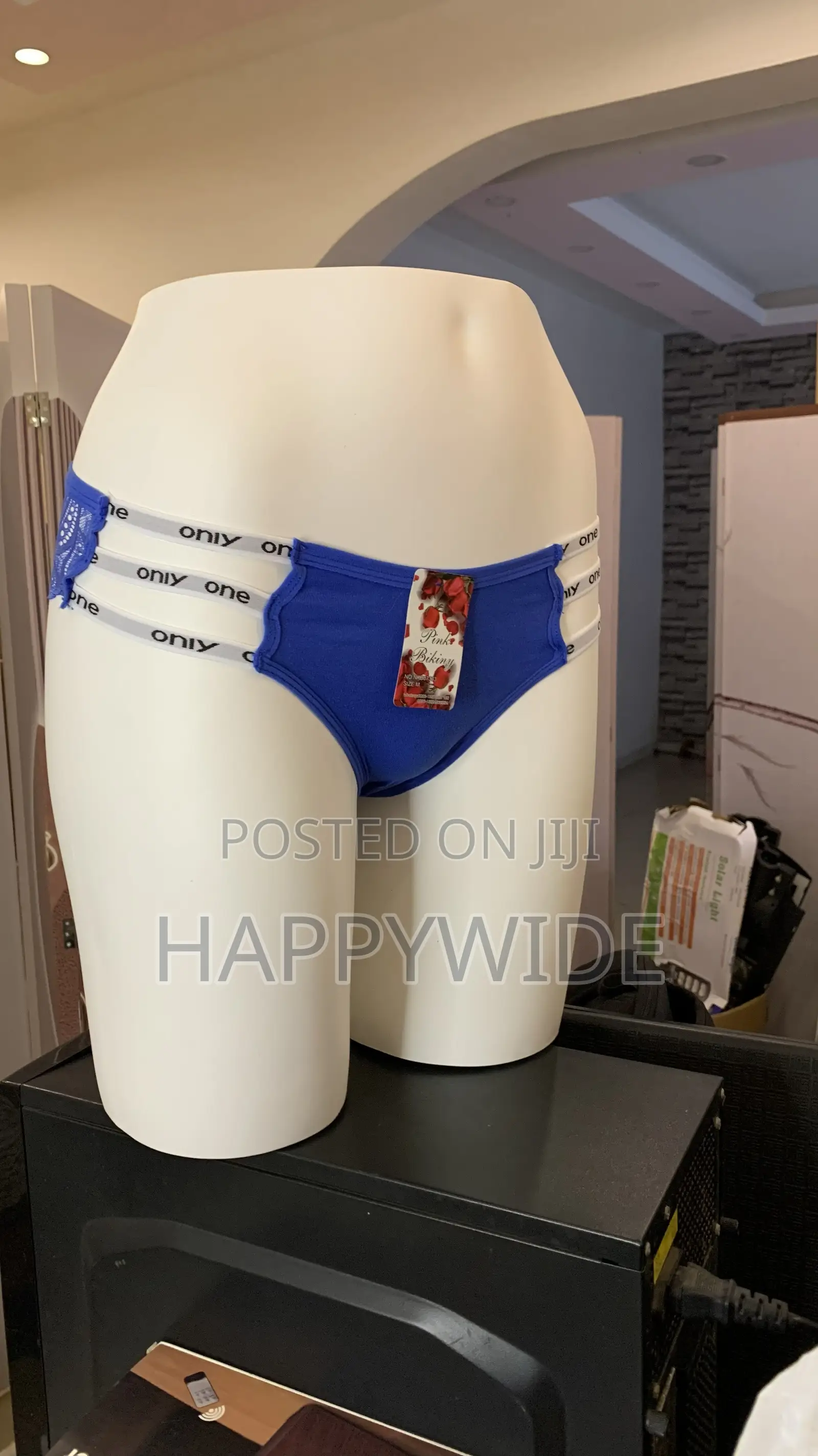 Wild Floral Lace Cut-Out Panties