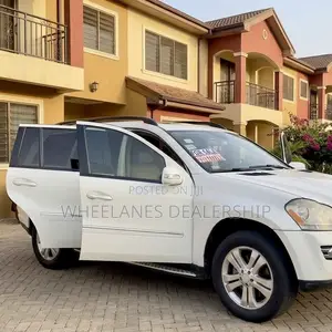 Mercedes-Benz GL-Class GL 450 2009 White