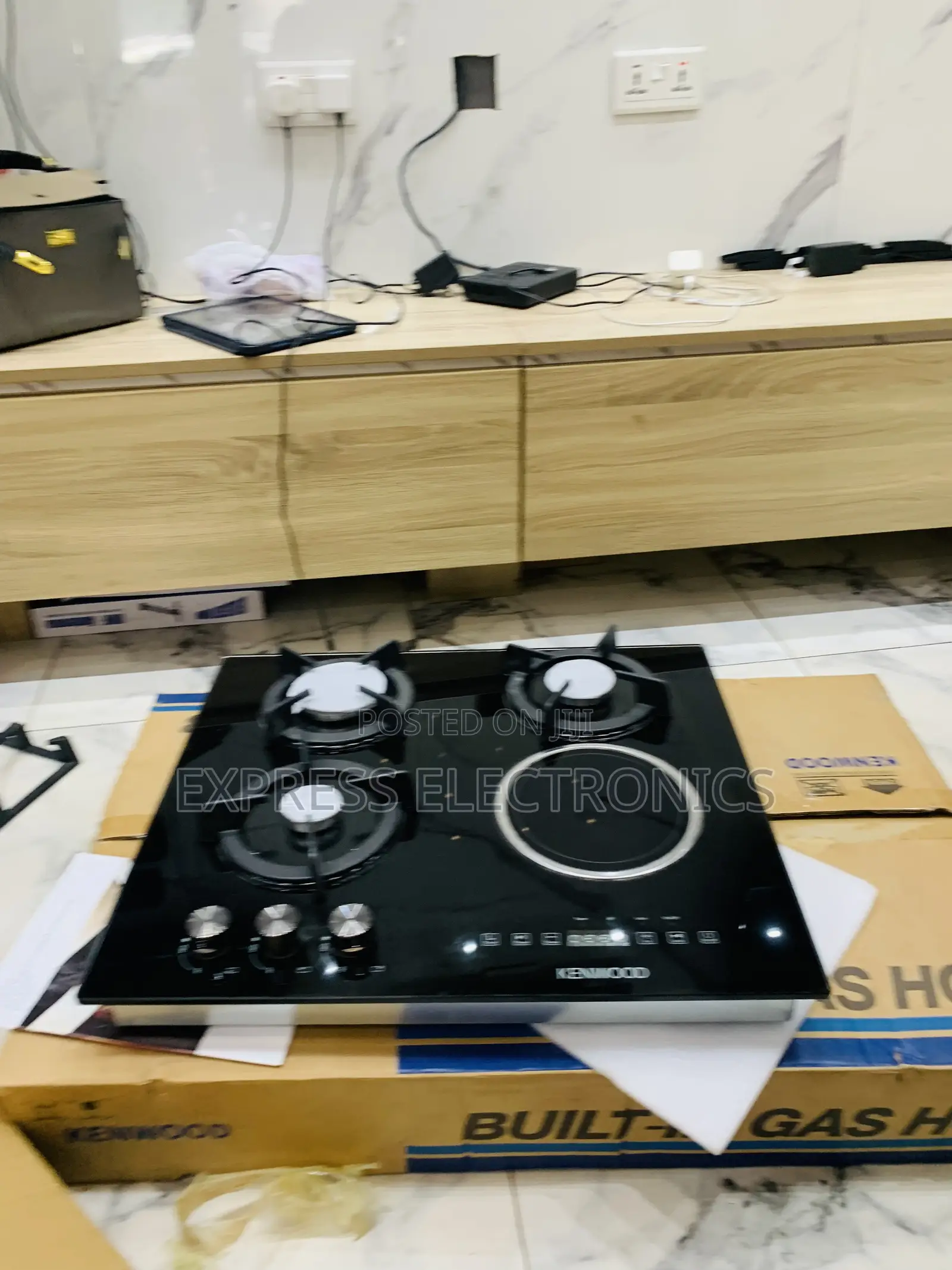 Highly Recommended Black Kenwood Gas Electric 3-1 Built In