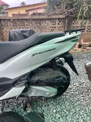Honda 2021 White