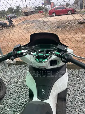 Honda 2021 White