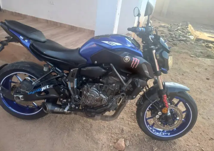 Aprilia 2020 Red