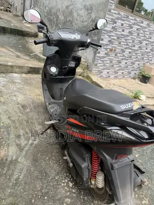 Suzuki GSR 2017 Black