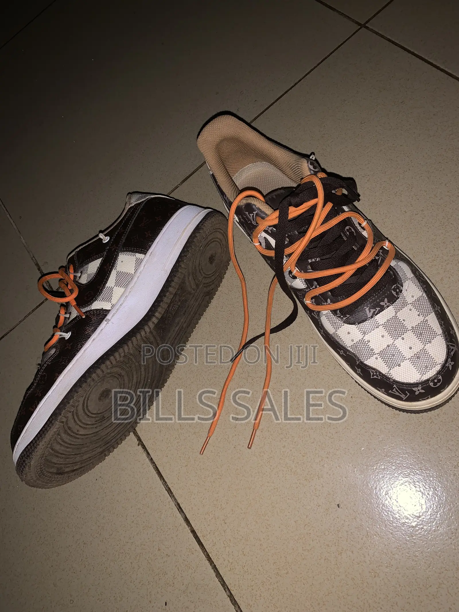 Original Nike Sneakers