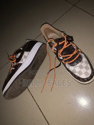 Original Nike Sneakers