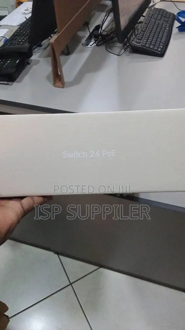 Ubiquiti Unifi Usw-24-Poe Switch