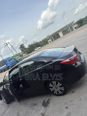 Toyota Corolla LE Eco 4dr Sedan (1.8L 4cyl CVT) 2014 Black