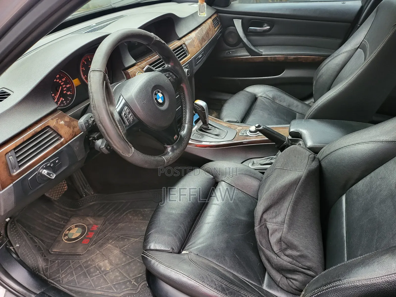 BMW 330i 2010 Gray