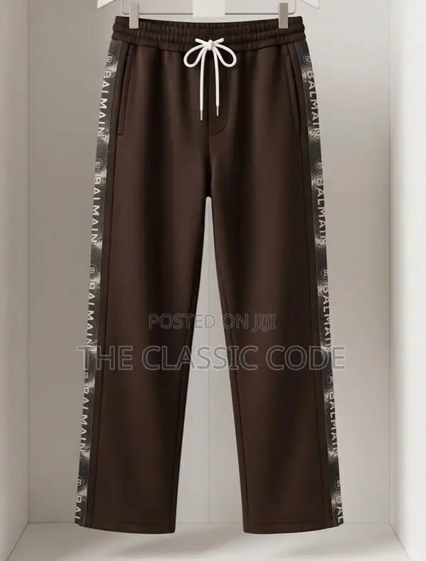 Fleece Joggers Available Now Sizes : Xl, 2xl and 3xl