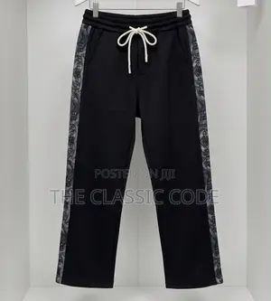 Fleece Joggers Available Now Sizes : Xl, 2xl and 3xl