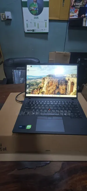 New Laptop Lenovo ThinkPad T14s G4 32GB Intel Core Ultra 7 SSD 512GB