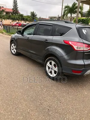 Ford Escape SE 4x4 2016 Gray