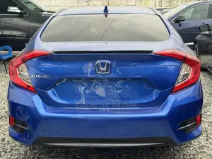 Honda Civic Si 4dr Sedan (1.5L 4cyl) 2017 Blue