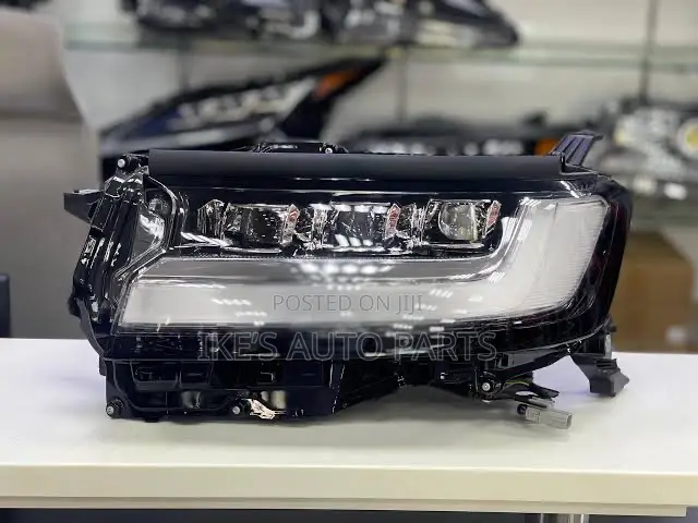 Land Cruiser 300 Headlight Leg