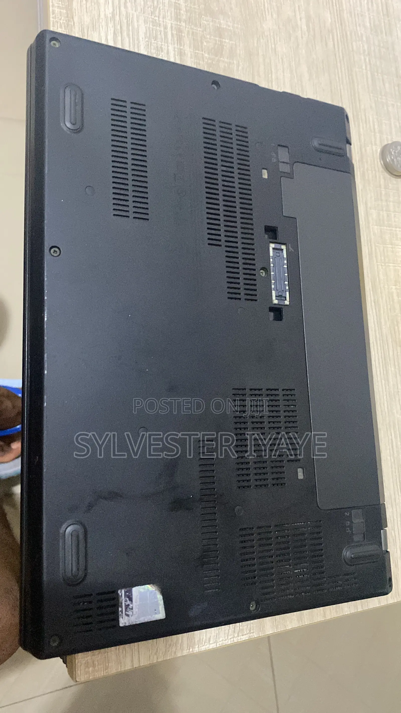 Laptop Lenovo ThinkPad X270 8GB Intel Core i5 HDD+SSD 256GB