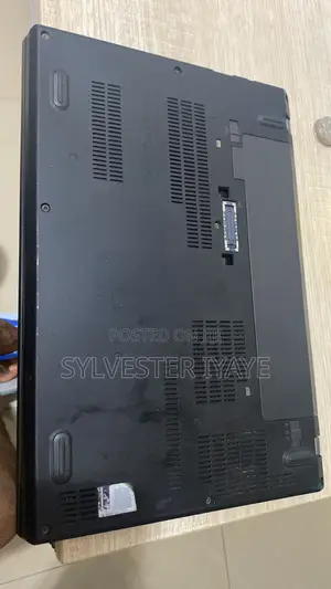 Laptop Lenovo ThinkPad X270 8GB Intel Core i5 HDD+SSD 256GB