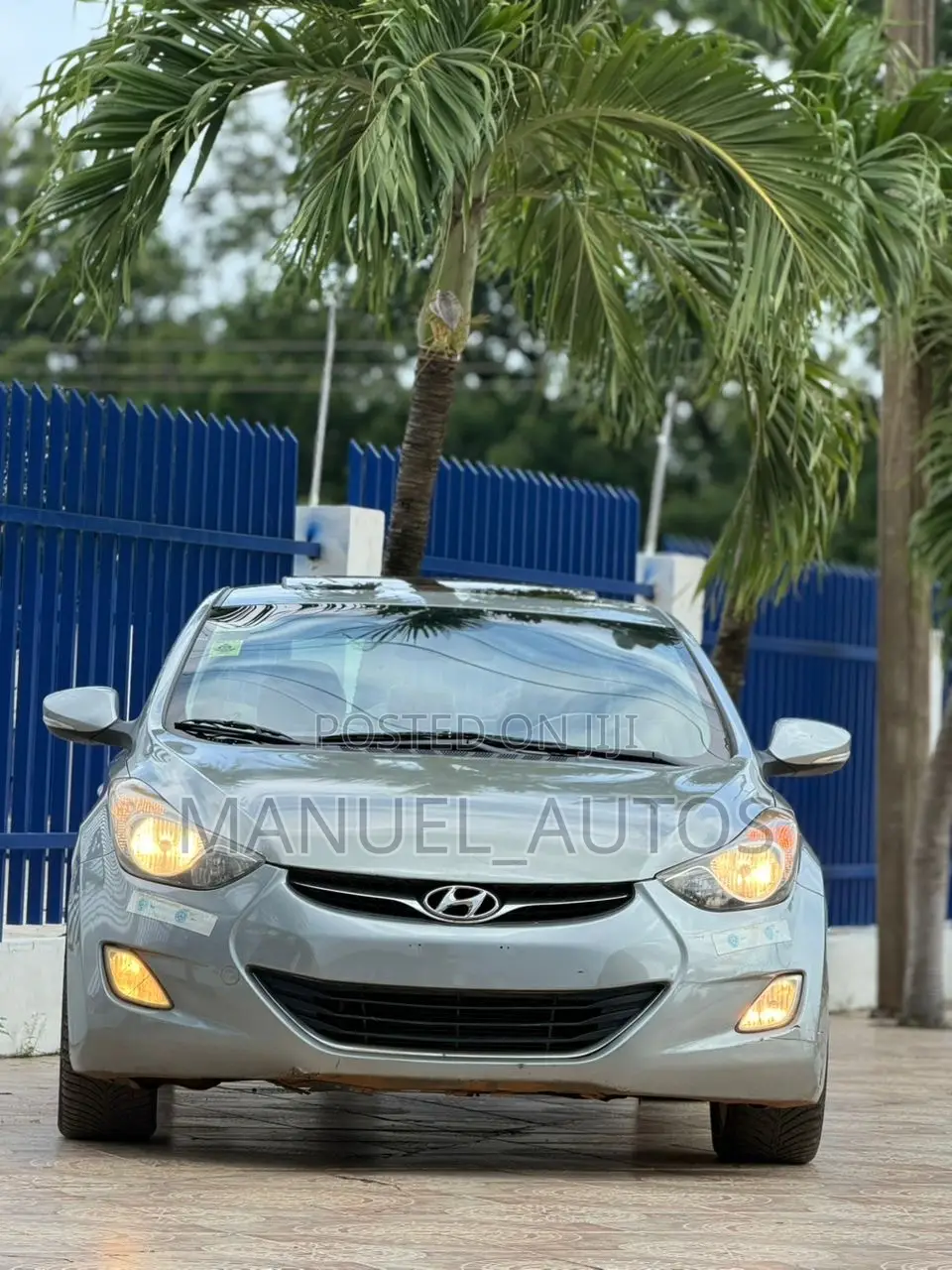 Hyundai Elantra 2012 Gray