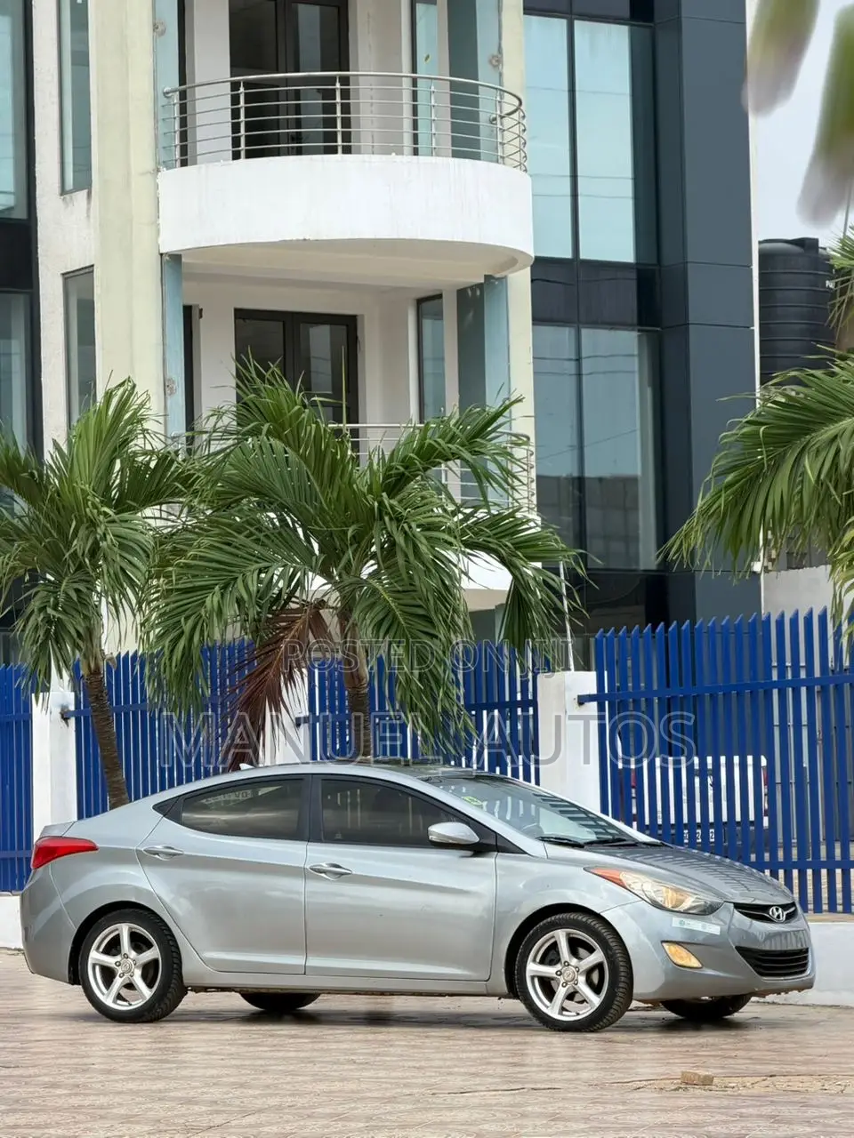 Hyundai Elantra 2012 Gray