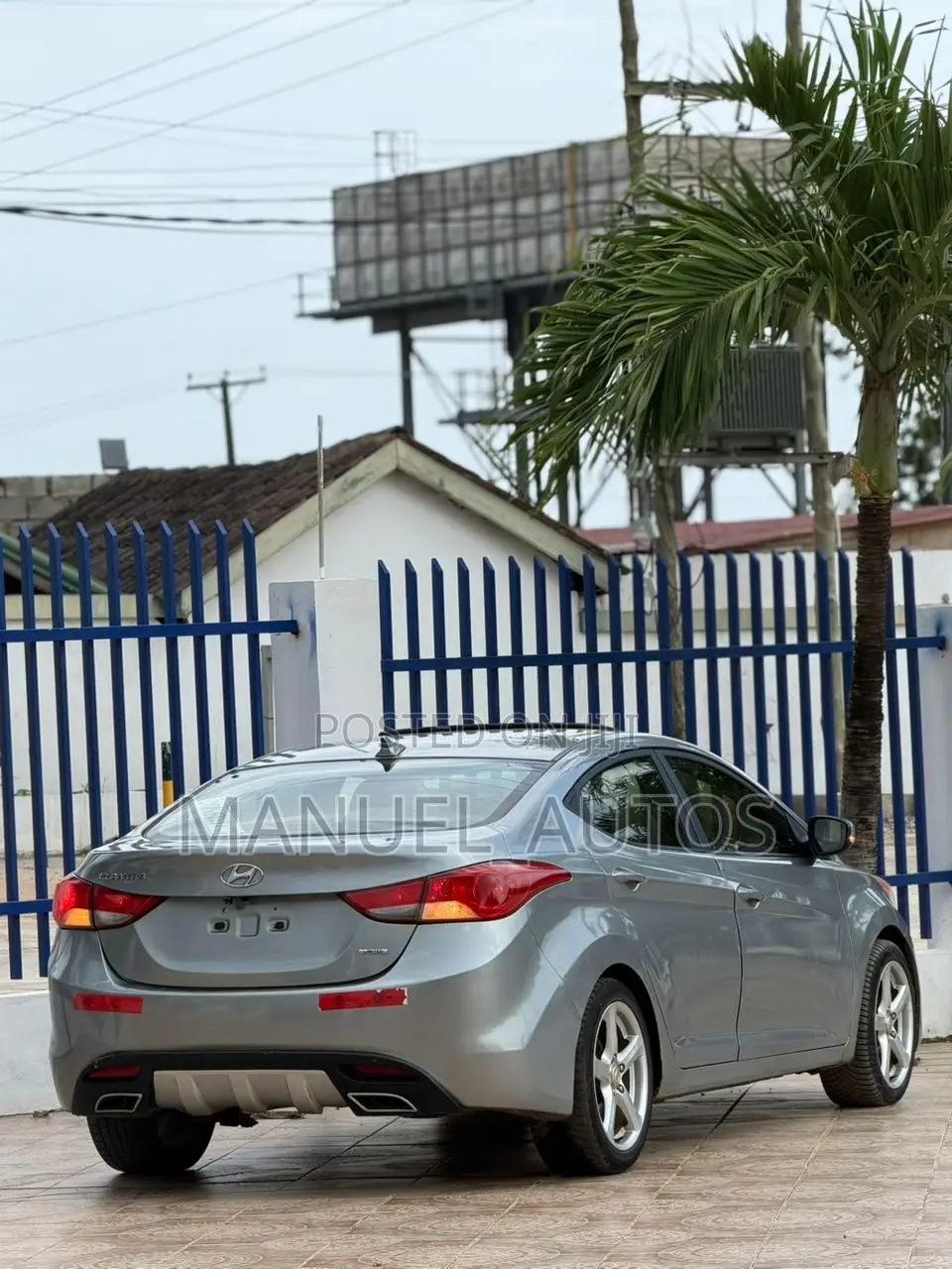 Hyundai Elantra 2012 Gray