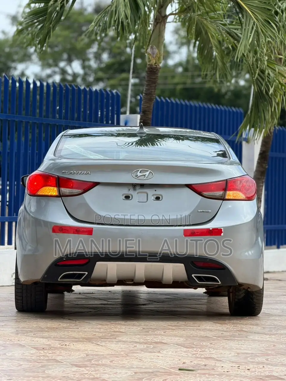 Hyundai Elantra 2012 Gray
