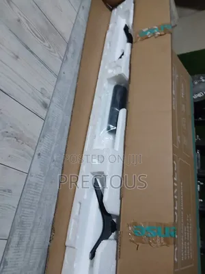 43" Frameless Smart Hisense Tv