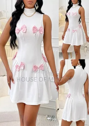 Ladies Short Gown