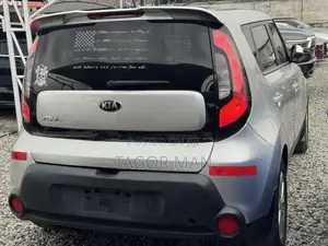 Kia Soul 4dr Wagon (1.6L 4cyl 6A) 2014 Silver