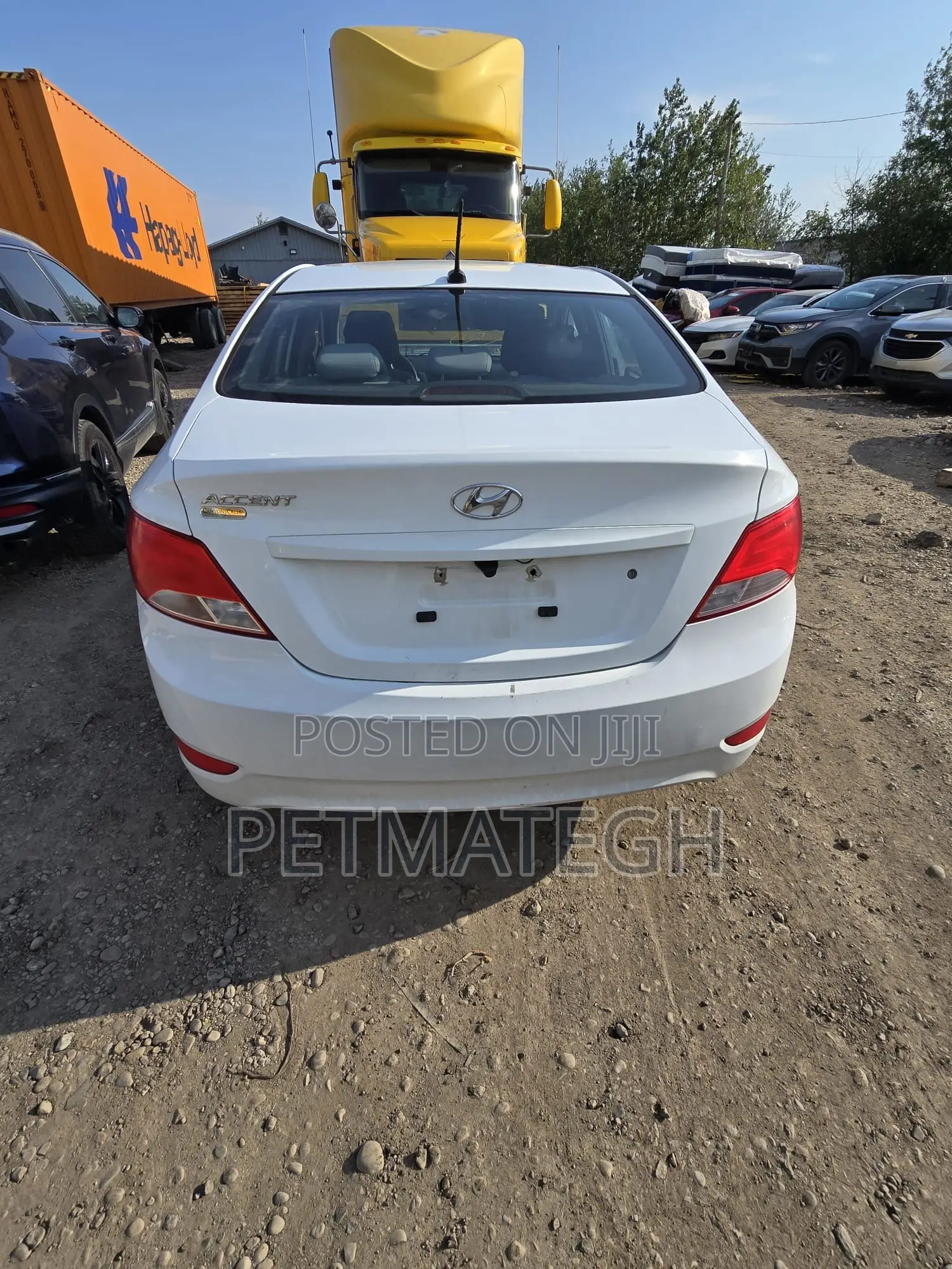 Hyundai Accent SE Sedan 2017 White