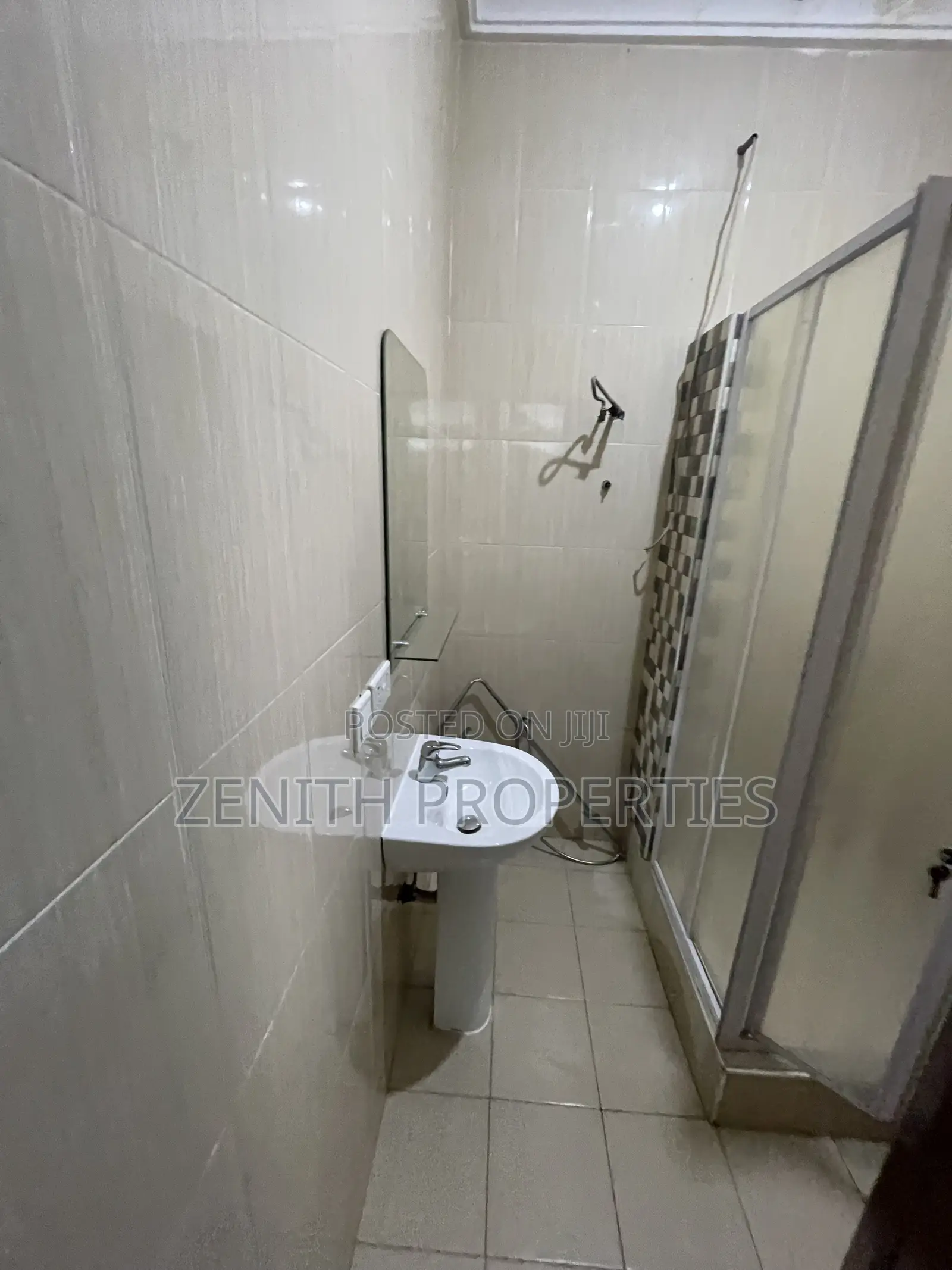 2bdrm Apartment in Zenith Properties, East Legon for rent