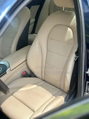 Mercedes-Benz C300 Base 4Matic Sedan AWD (2.0L 4cyl 7A) 2017 Blue