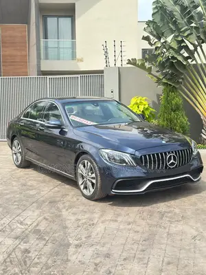 Mercedes-Benz C300 Base 4Matic Sedan AWD (2.0L 4cyl 7A) 2017 Blue