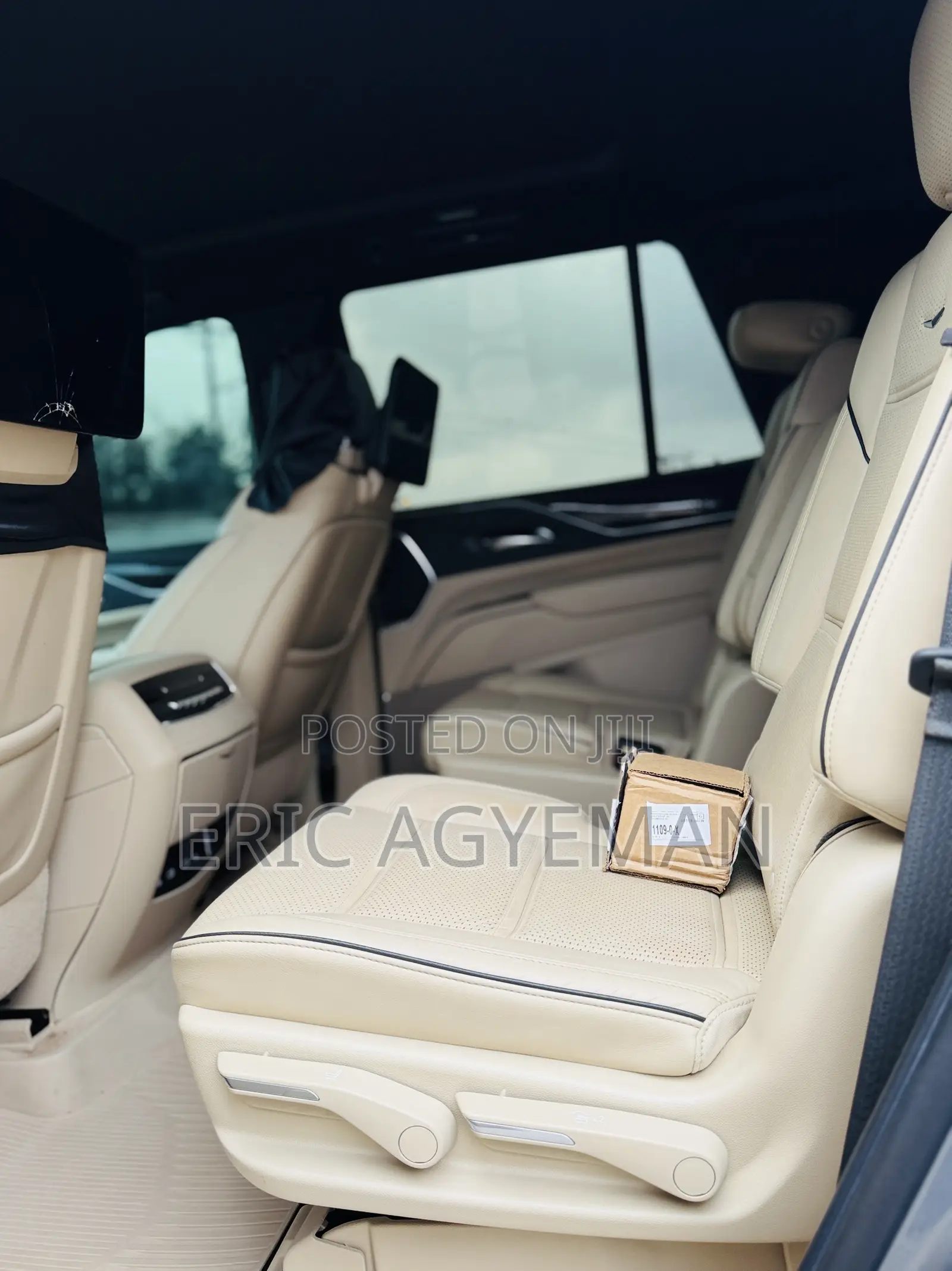 Cadillac Escalade 2022 Gray