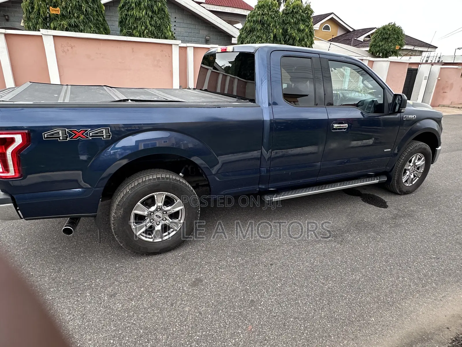 Ford F-150 XLT 4x2 SuperCrew Cab Styleside 6.5 ft. box 157 in. WB 2017 Blue