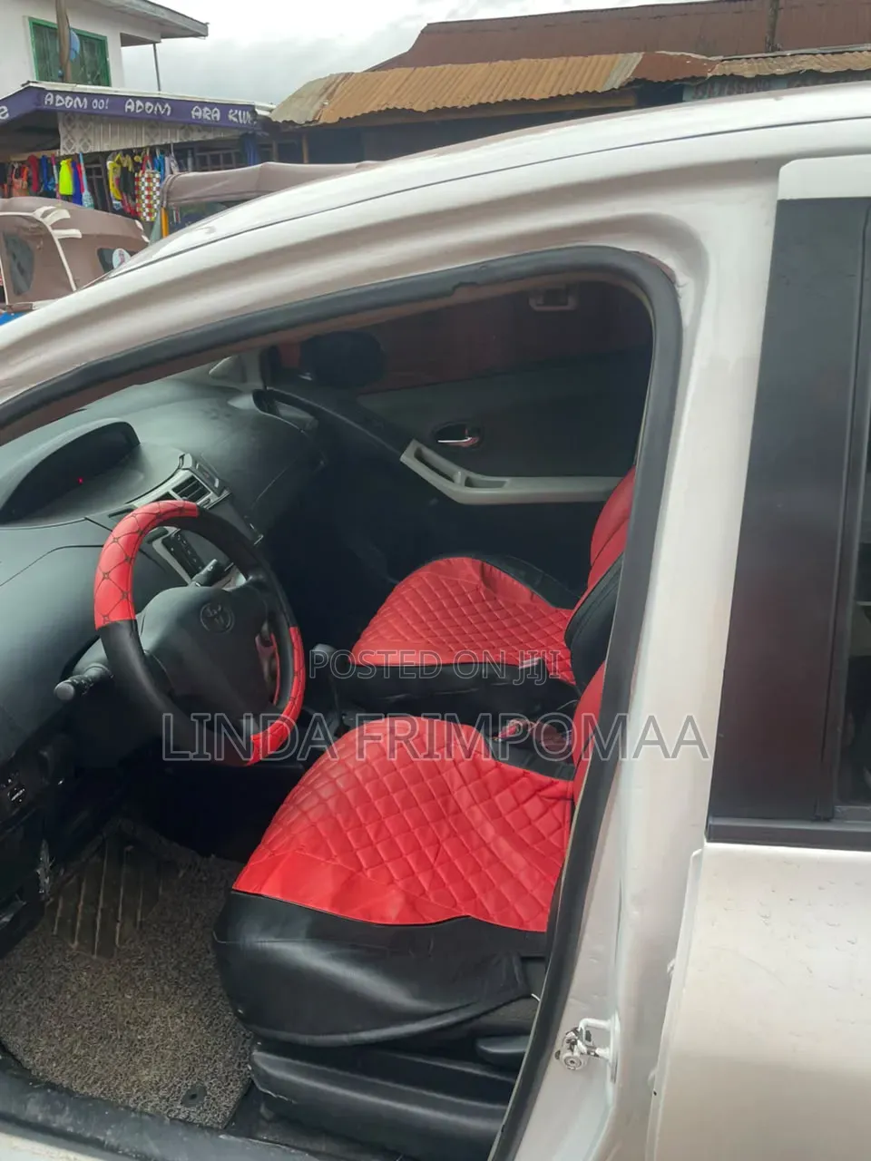 Toyota Vitz 2012 White
