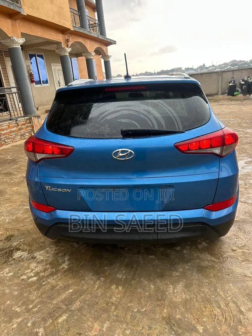 Hyundai Tucson 2017 Blue