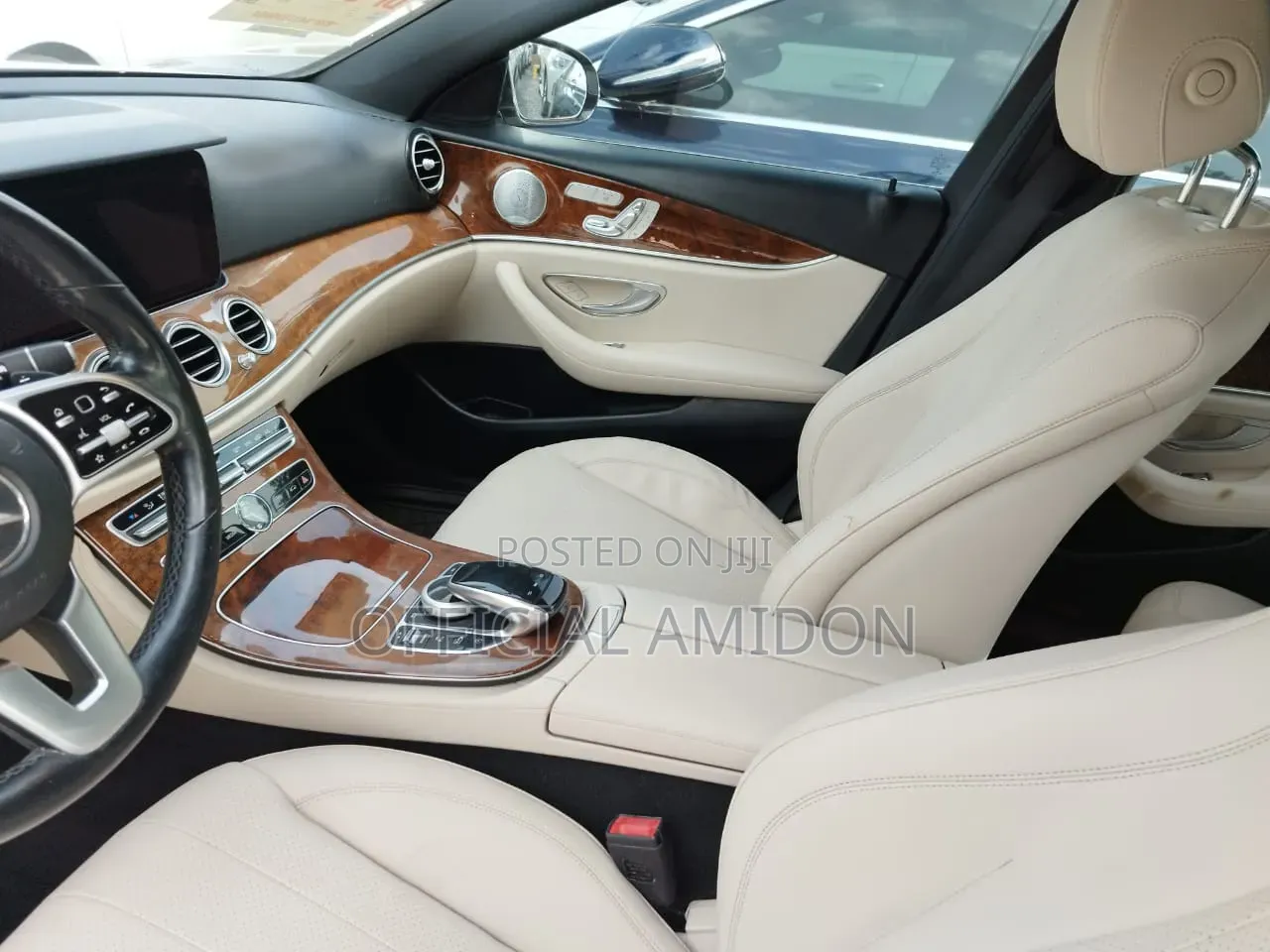 Mercedes-Benz E300 2019 White