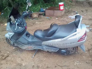 Suzuki Burgman 2002 Silver