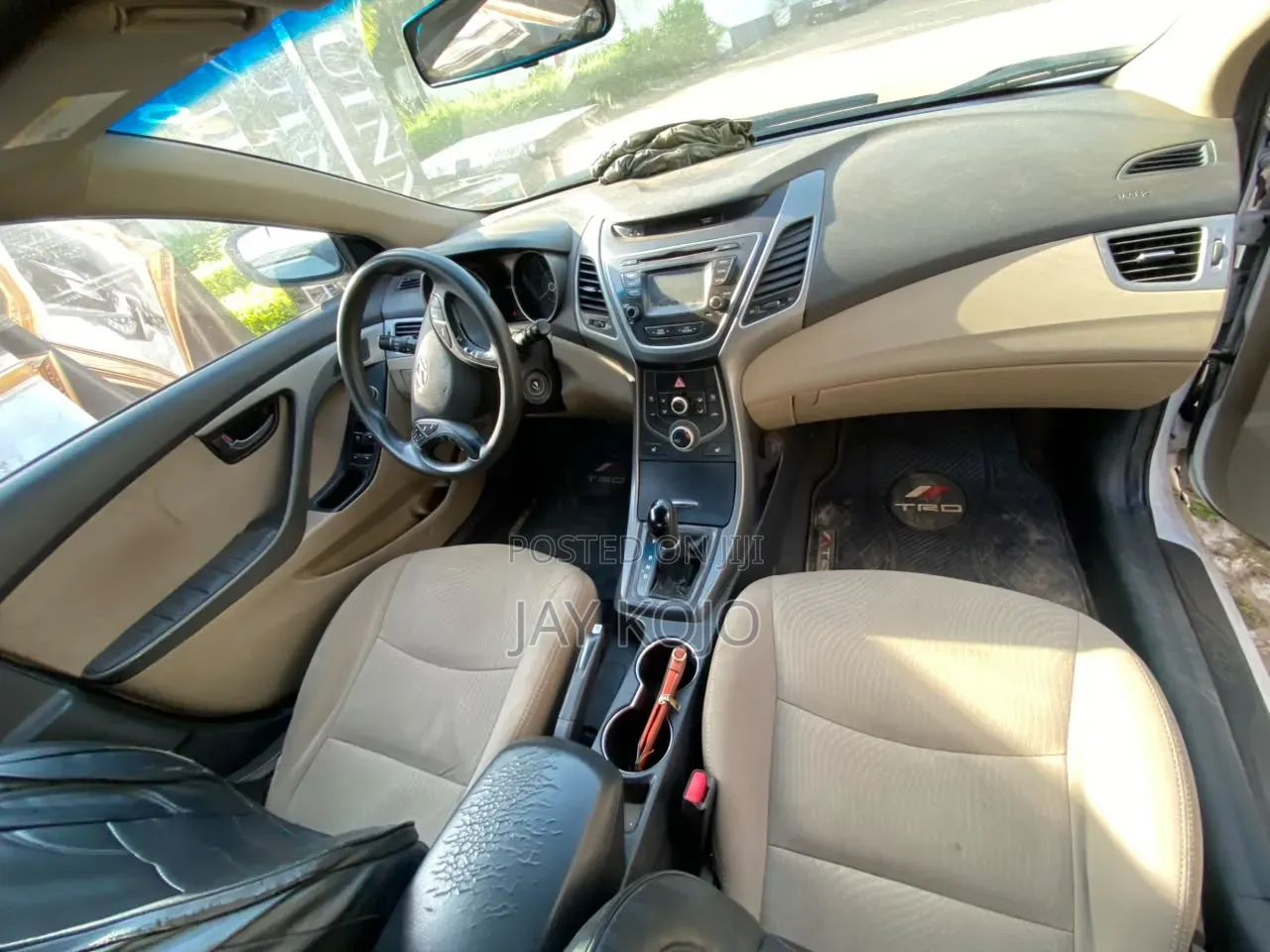 Hyundai Elantra 2014 White