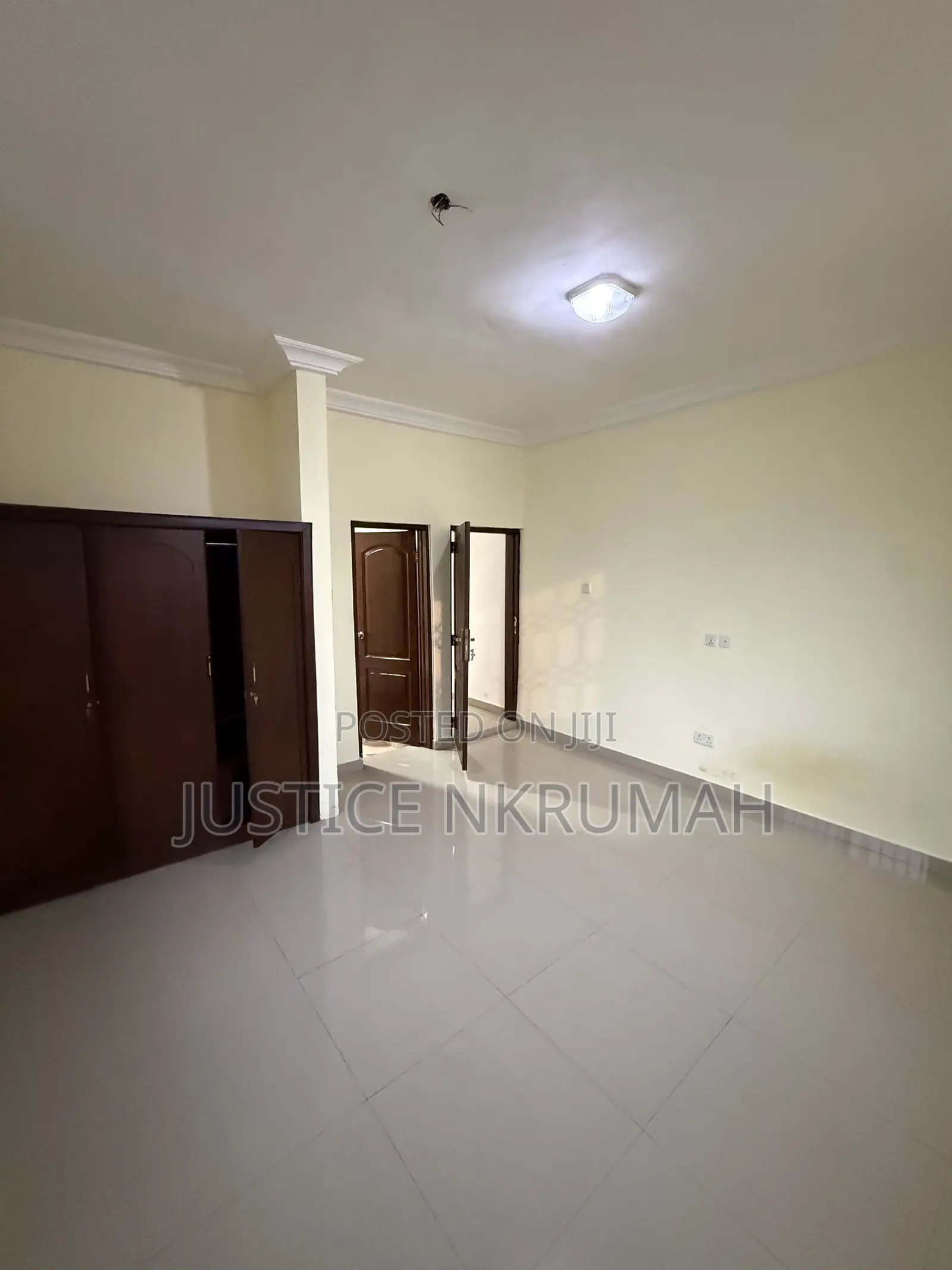 2bdrm Apartment in Mr Justice Estates, East Legon for rent