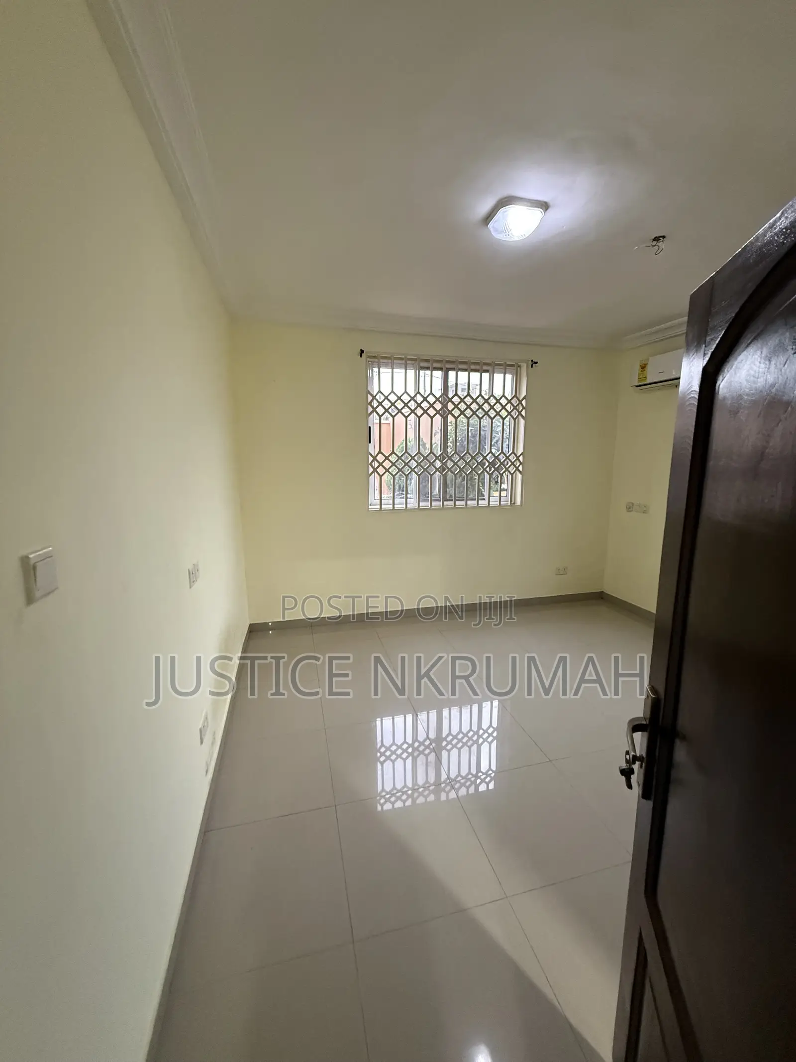 2bdrm Apartment in Mr Justice Estates, East Legon for rent