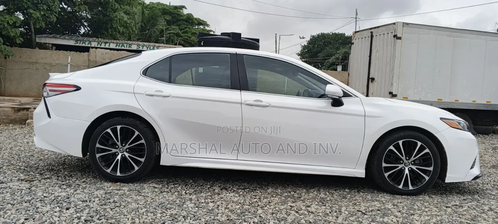 Toyota Camry 2019 White