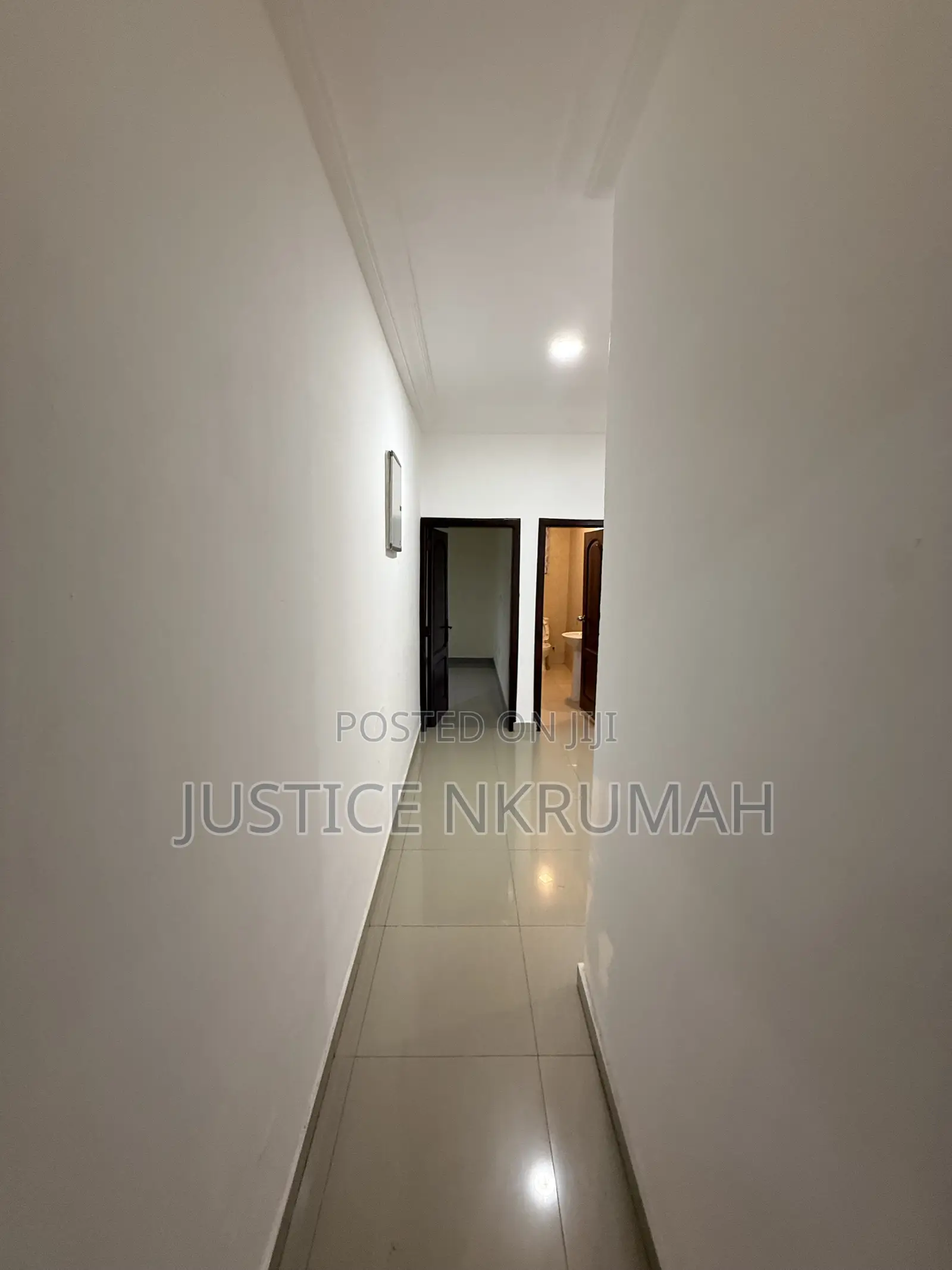 2bdrm Apartment in Mr Justice Estates, East Legon for rent