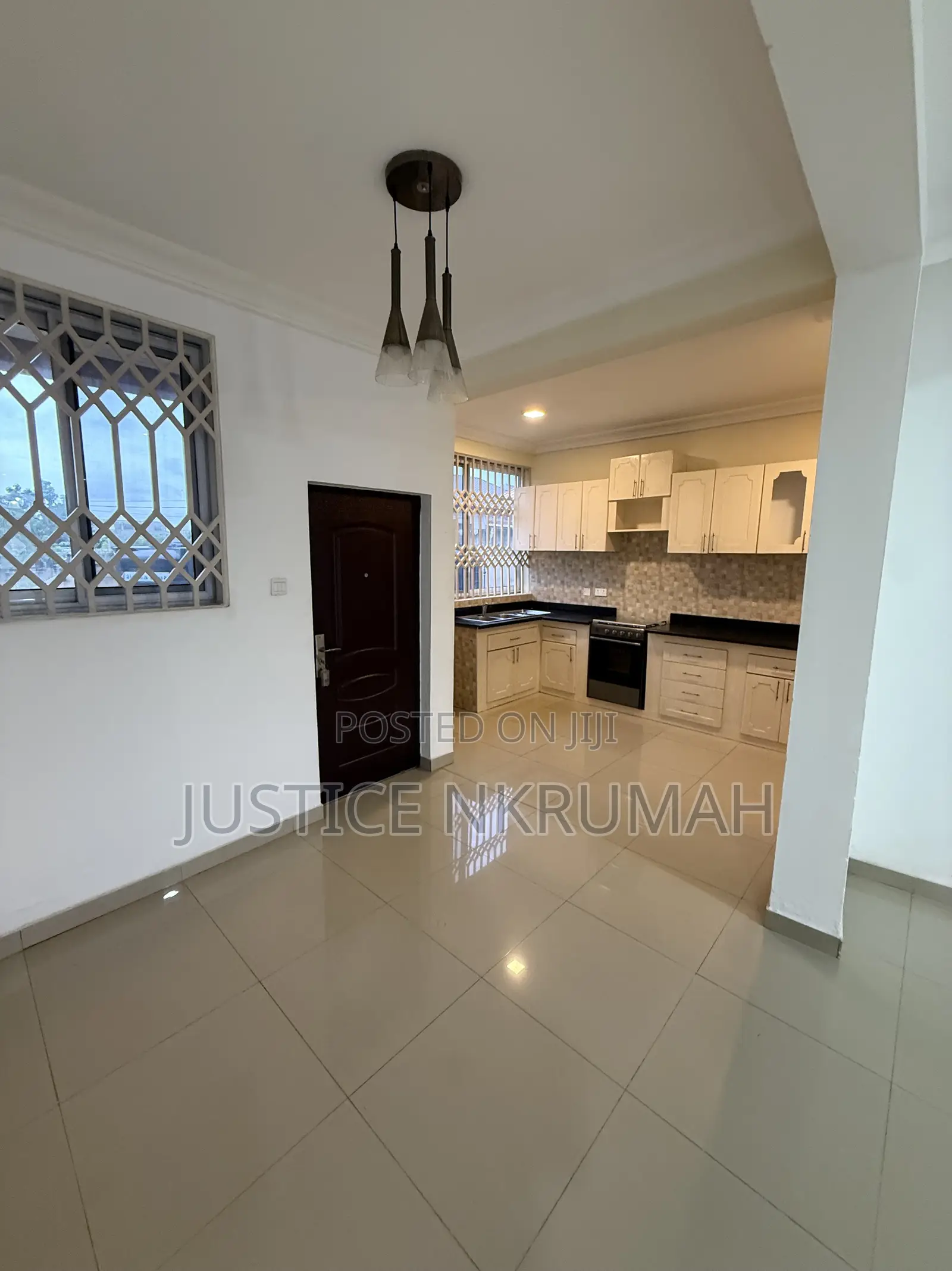 2bdrm Apartment in Mr Justice Estates, East Legon for rent