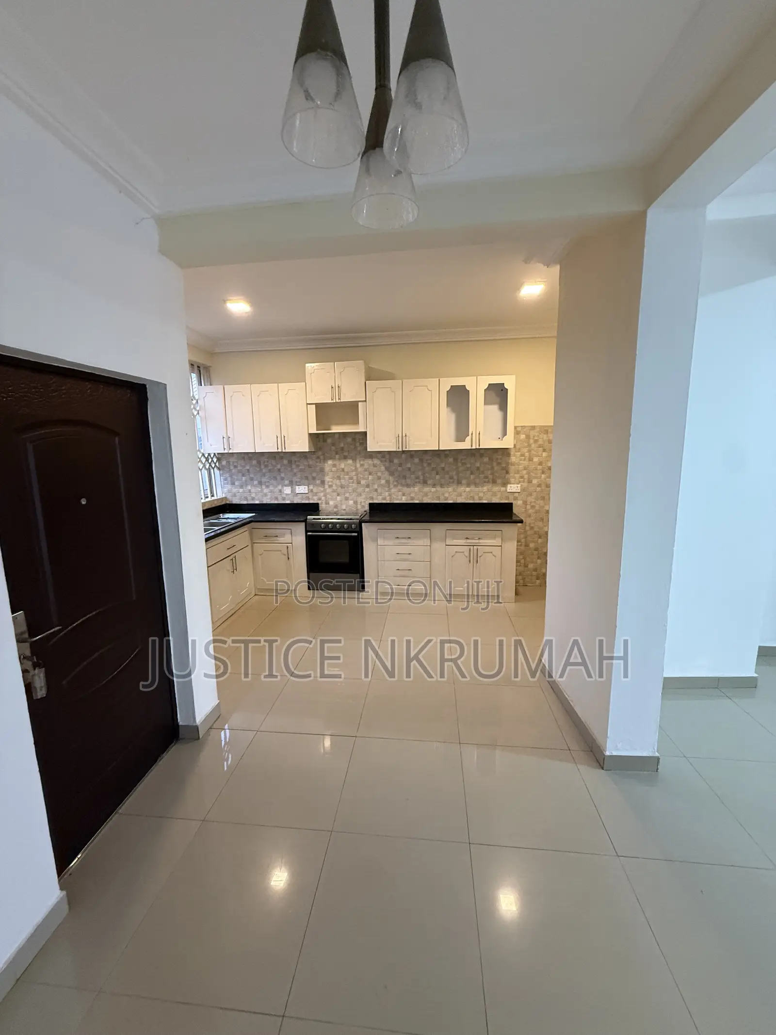 2bdrm Apartment in Mr Justice Estates, East Legon for rent
