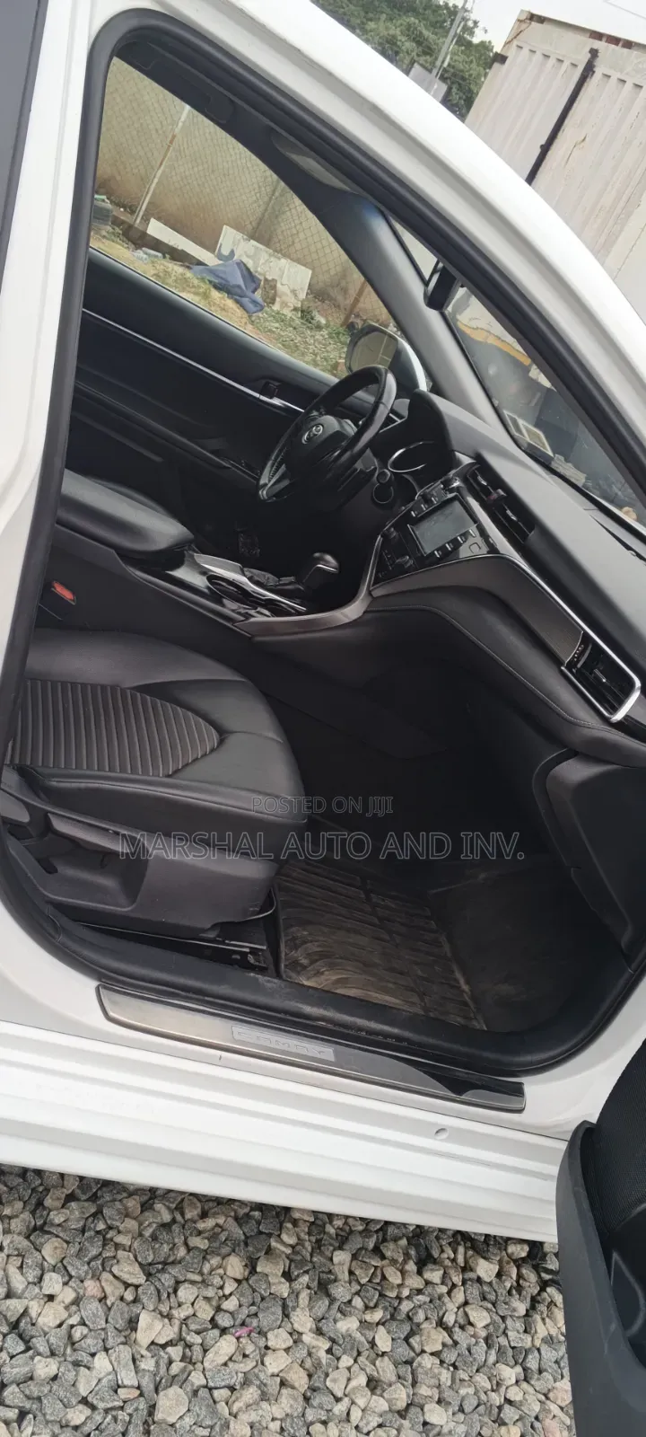 Toyota Camry 2019 White